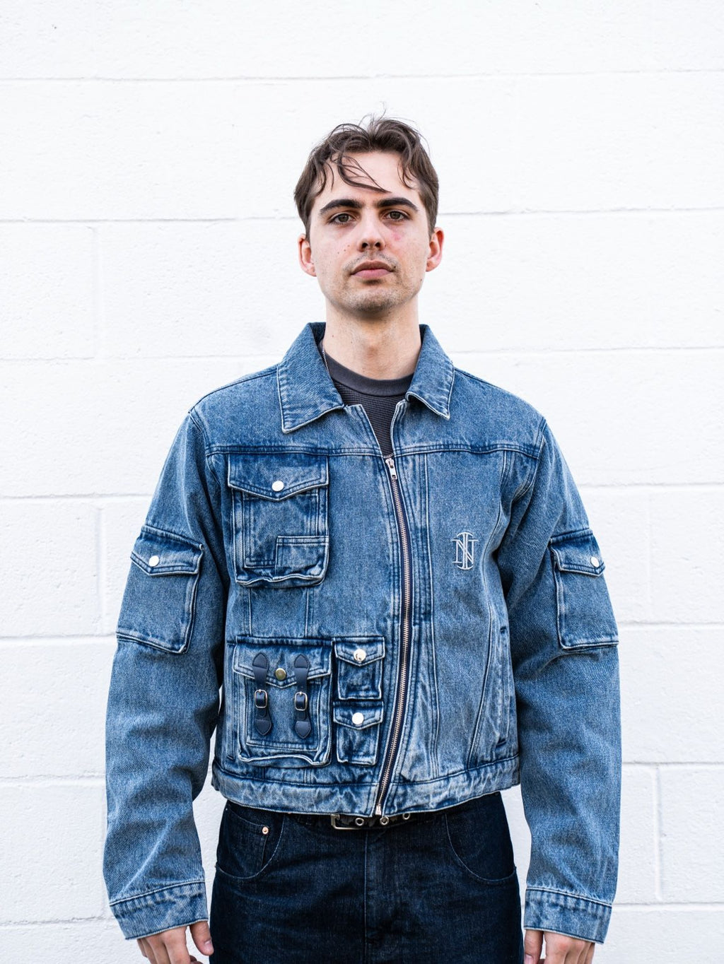 Light Wash Curved Zipper Denim Jacket