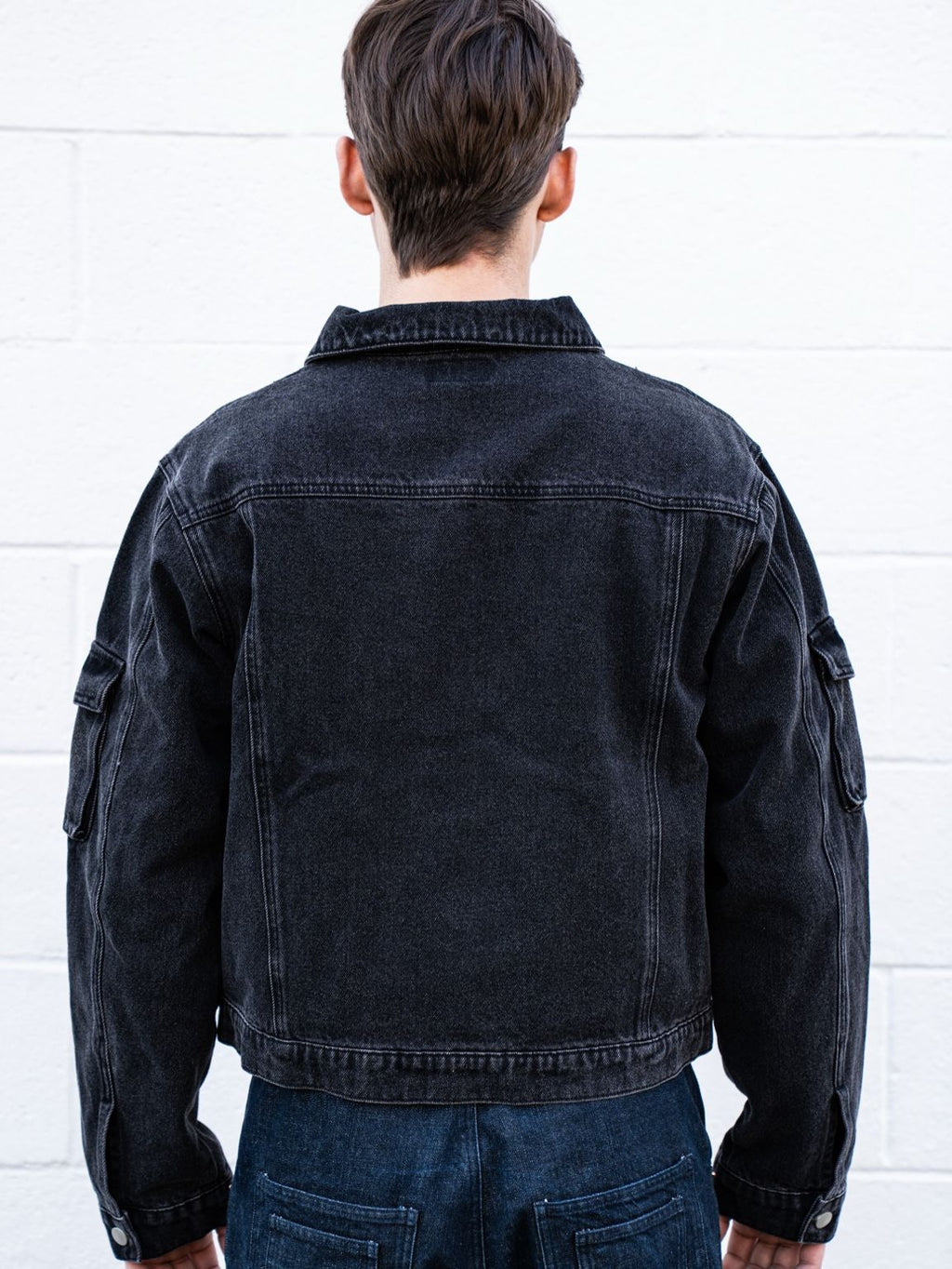 Black Curved Zipper Denim Jacket